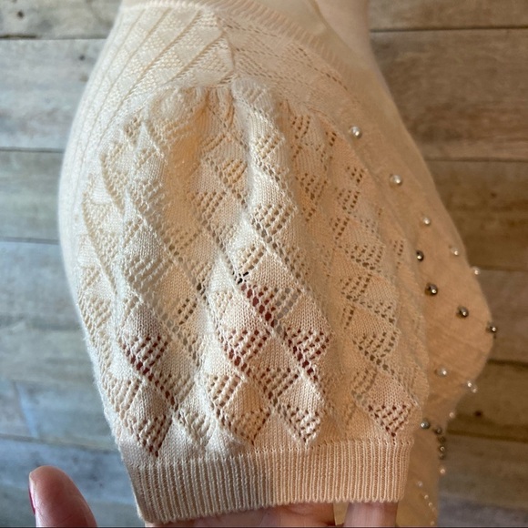 Beaded short-sleeved cardigan sweater size small - Picture 8 of 12